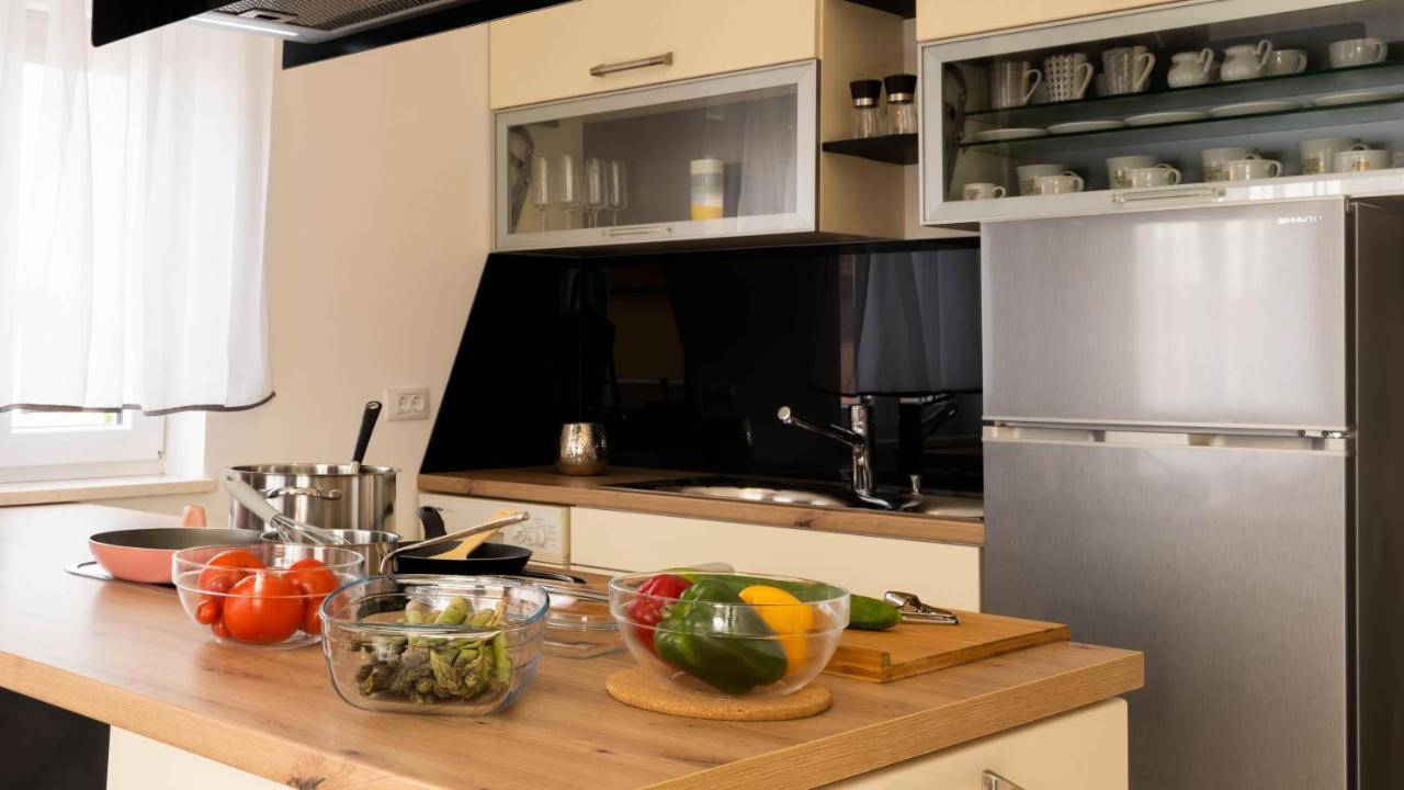 Paganor Apartments Пула Екстериор снимка